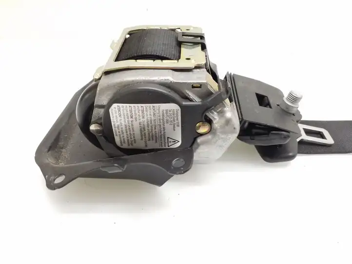 Mercedes-Benz E W211 (2002 - 2009)  019L018H Задний ремень безопасности