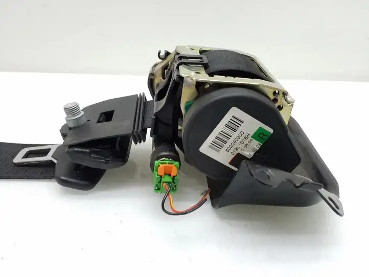 Mercedes-Benz E W211 (2002 - 2009)  019L018H Задний ремень безопасности