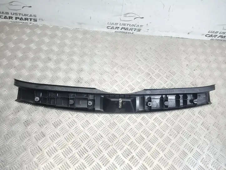 Subaru Forester SH (2008 - 2013) 94026SC000 Отделка порога багажника — фото 3
