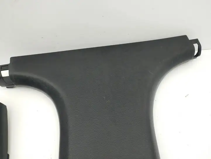 Kia Ceed (2018 - 2021) 85846J7000 Нижняя обшивка стойки B — фото 5