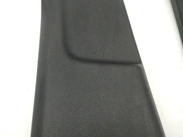 Kia Ceed (2018 - 2021) 85846J7000 Нижняя обшивка стойки B — фото 9