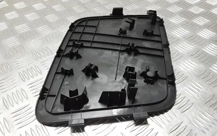 Mitsubishi Outlander (2018 - 2021) 7230A769 Крышка — фото 4