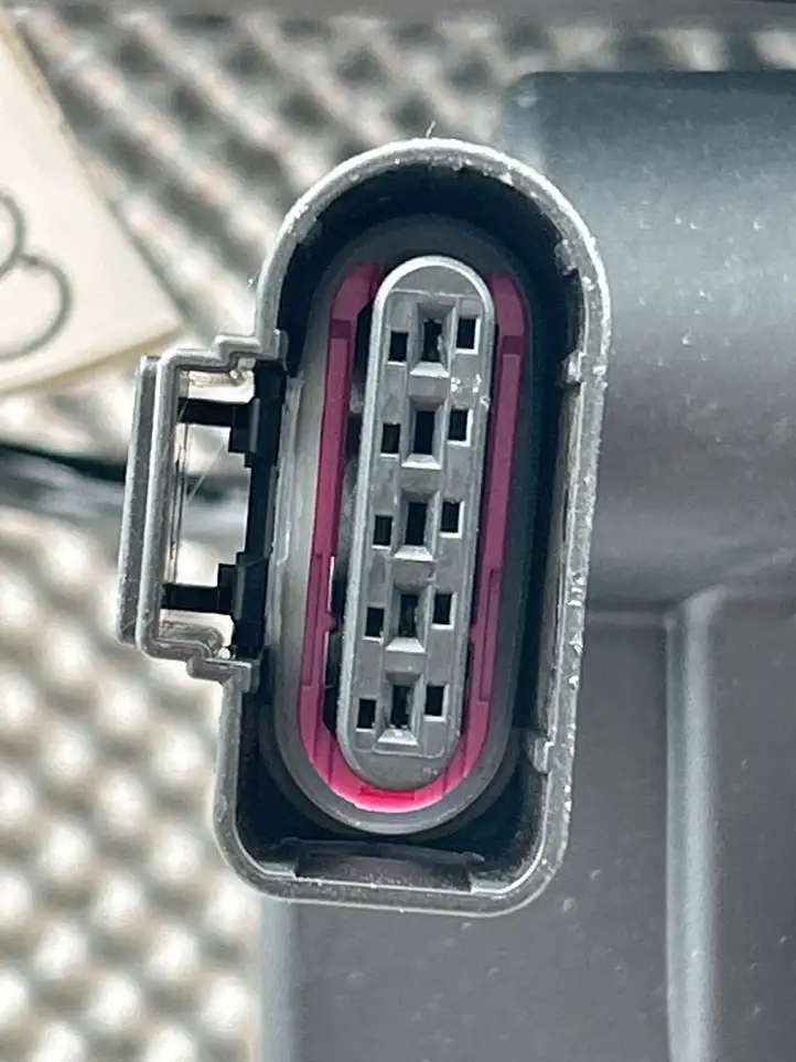 Audi Q8 (2018 - ) 4M0501055AA Задняя рулевая колонка — фото 5