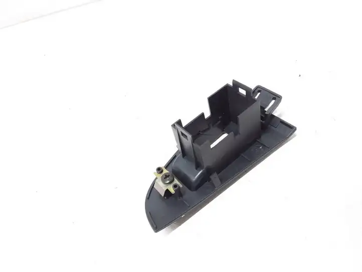 Toyota Avensis T250 (2003 - 2006) 7427105020 Накладка кнопки стеклоподъемника — фото 2