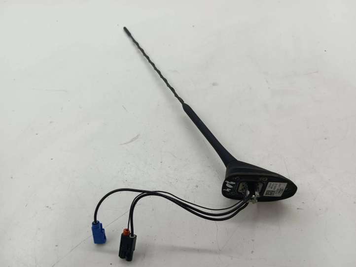 AM5T18828EE Ford C-MAX II Radio antena