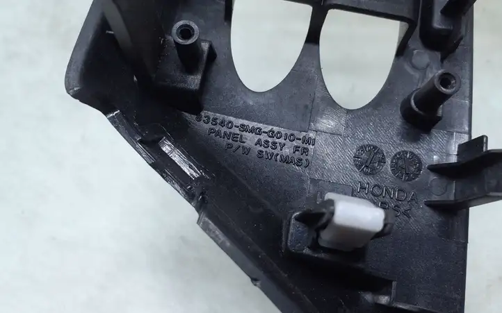 Honda Civic (2006 - 2011) 83540SMGG010M1 Накладка кнопки стеклоподъемника — фото 4