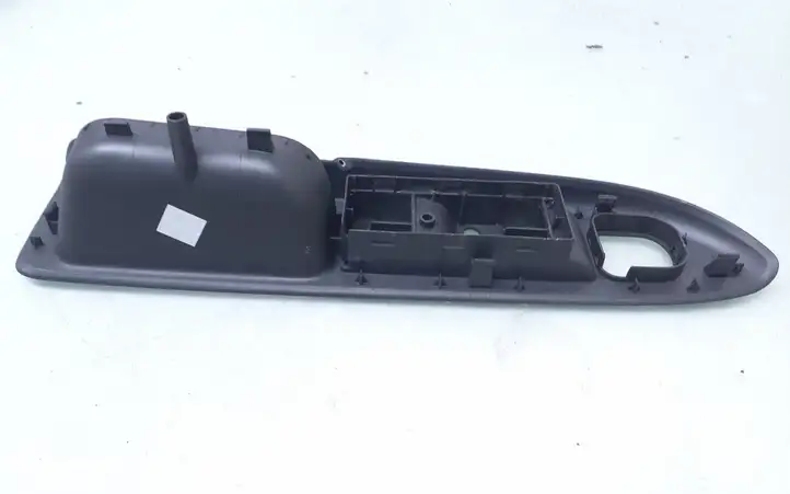 Volkswagen Golf Plus (2004 - 2008) 5M1867371B Накладка кнопки стеклоподъемника — фото 3