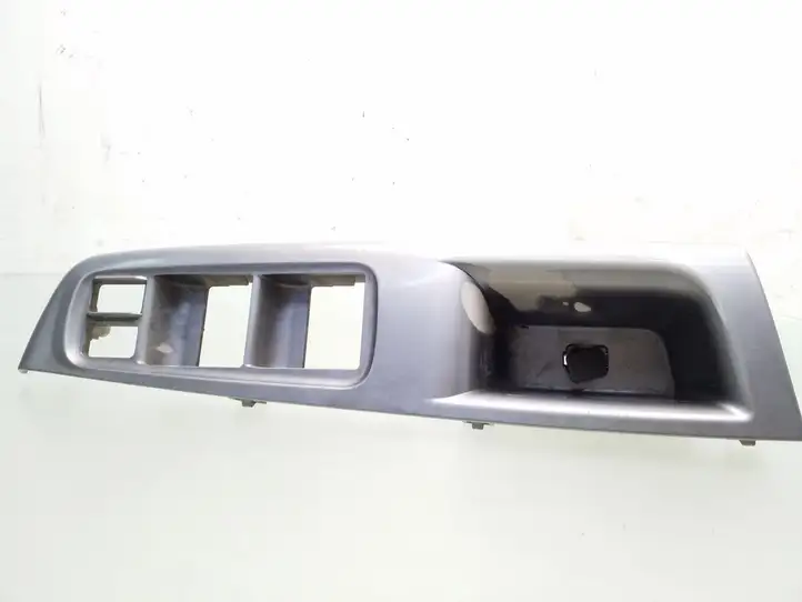 Subaru Forester SH (2008 - 2013) 94266FG530 Накладка кнопки стеклоподъемника — фото 1