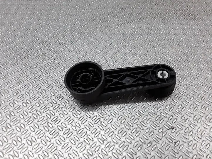 Seat Leon (1P) (2005 - 2012) 6K0837581 Ручка стеклоподъемника — фото 2