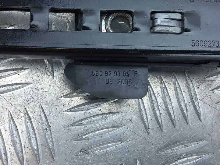 Skoda Superb B6 (3T) (2008 - 2015) 560929304 Электродвигатель регулировки ремня безопасности — фото 1