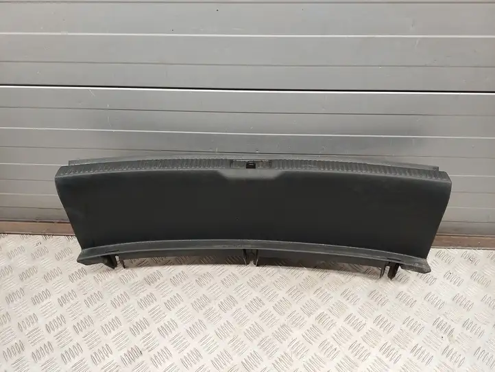 Audi A3/S3 8V (2012 - 2016) 8V5863471 Отделка порога багажника — фото 3