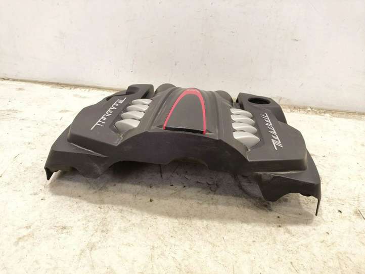 Maserati Quattroporte (2012 - 2016)  670003411 Крышка двигателя (отделка)