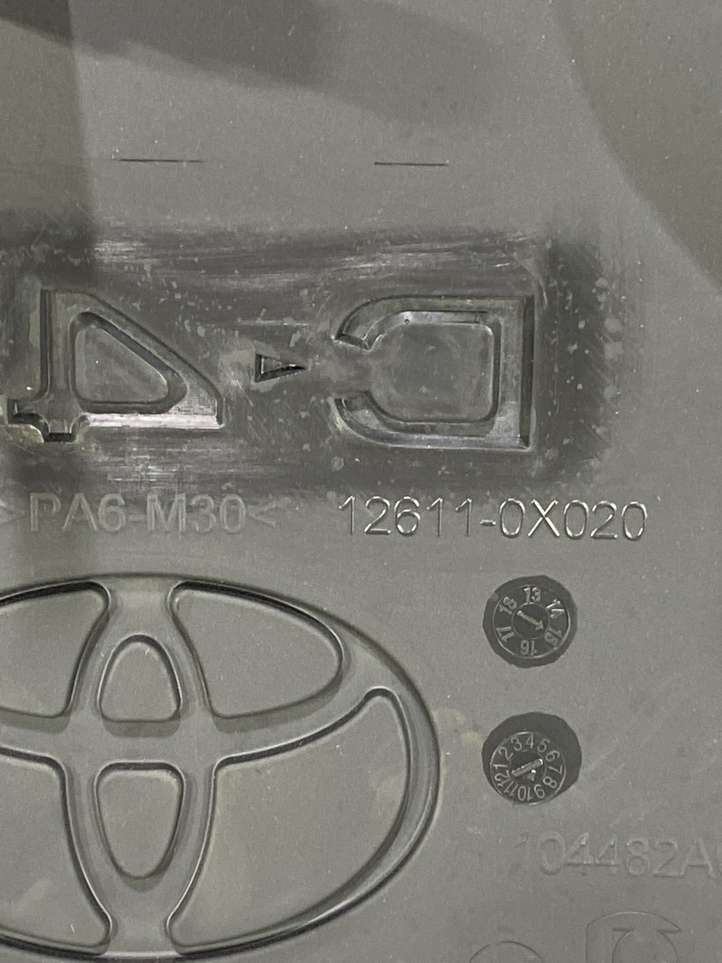 Toyota RAV 4 (XA40) (2012 - 2018)  126110X020 Крышка двигателя (отделка)