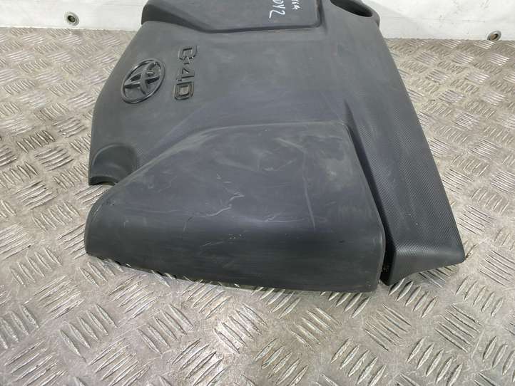 Toyota RAV 4 (XA40) (2012 - 2018)  126110X020 Крышка двигателя (отделка)