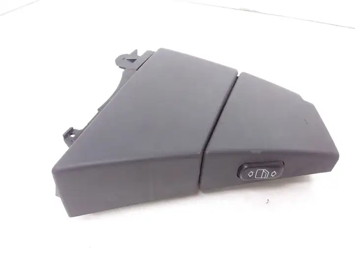 Mercedes-Benz S W220 (1998 - 2006) 2207300674 Дверная пепельница — фото 1