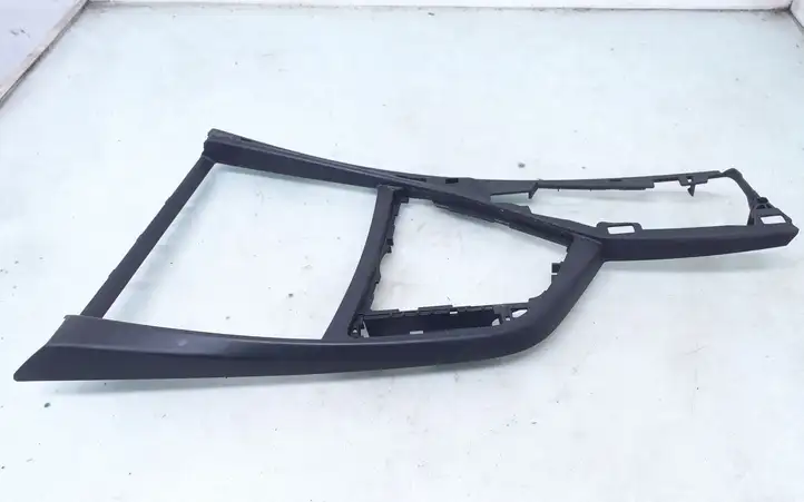 BMW 1 F20 F21 (2011 - 2019) 9207313 Другая деталь консоли (туннеля) — фото 1