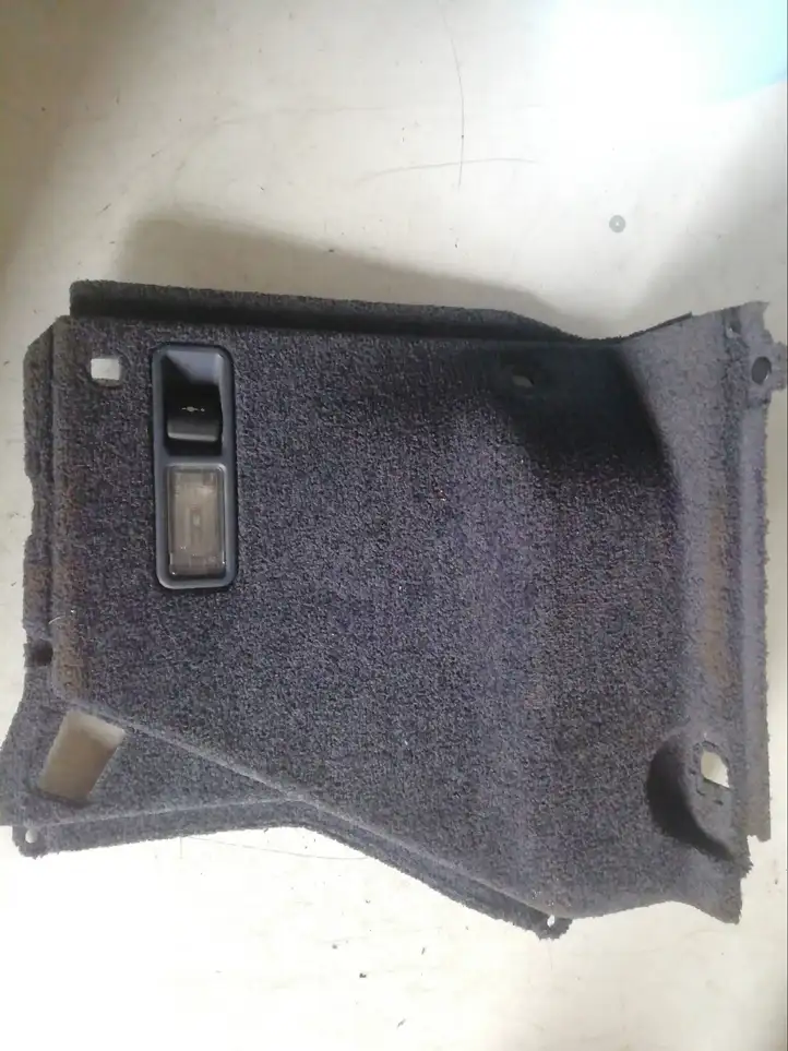 Land Rover Range Rover L322 (2005 - 2009) 51477027276 Боковая обшивка багажника — фото 1