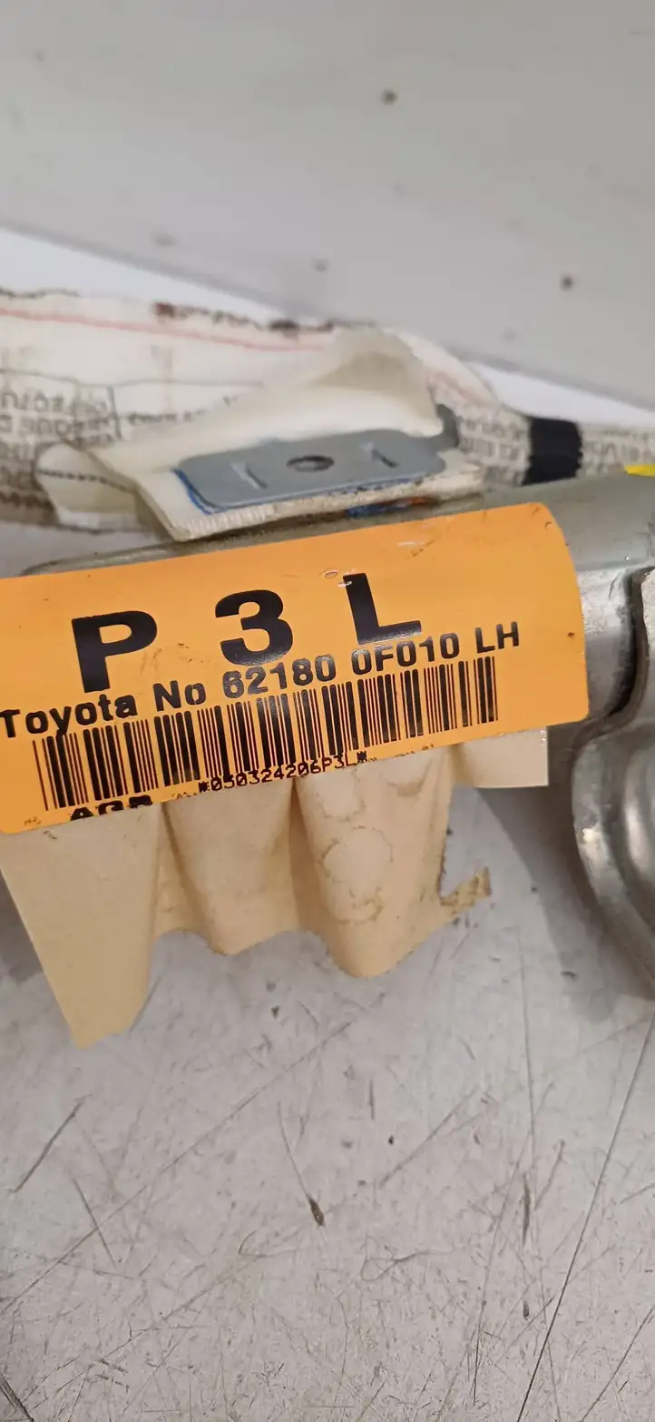 Toyota Corolla Verso E121 (2004 - 2007) 621800F010 Боковая подушка безопасности шторка — фото 2