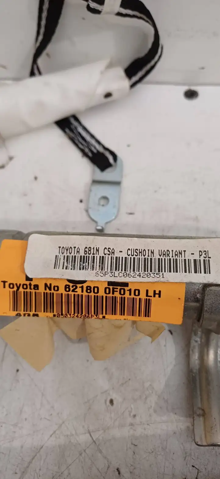 Toyota Corolla Verso E121 (2004 - 2007) 621800F010 Боковая подушка безопасности шторка — фото 4