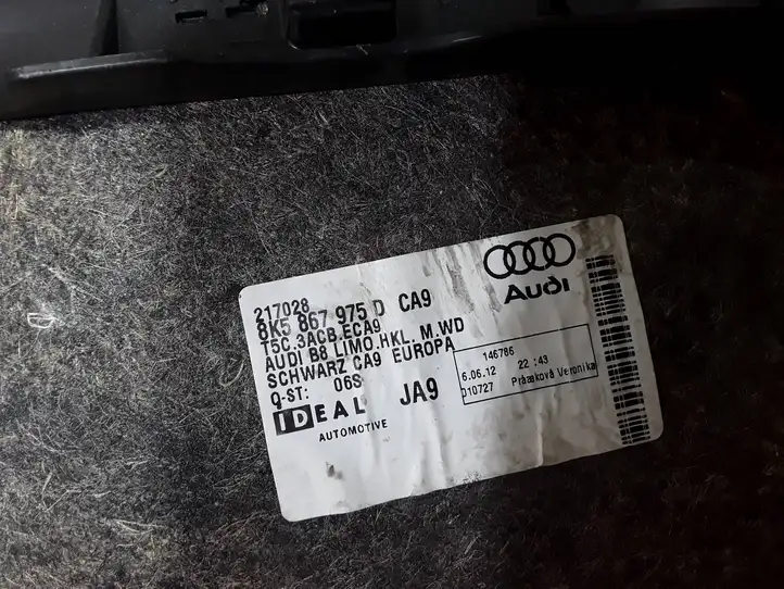 Audi A4 S4 B8 8K (2007 - 2011) 8K5867975D Боковая обшивка багажника — фото 2