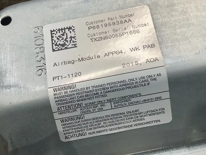 Jeep Grand Cherokee (2010 - 2021) P68195938AA Подушка безопасности пассажира — фото 3