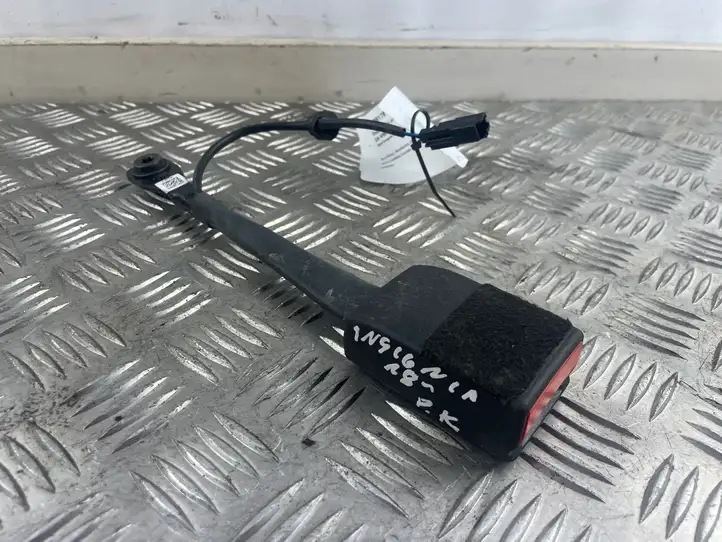 Opel Insignia B (2017 - )  39113818 Замок переднего ремня