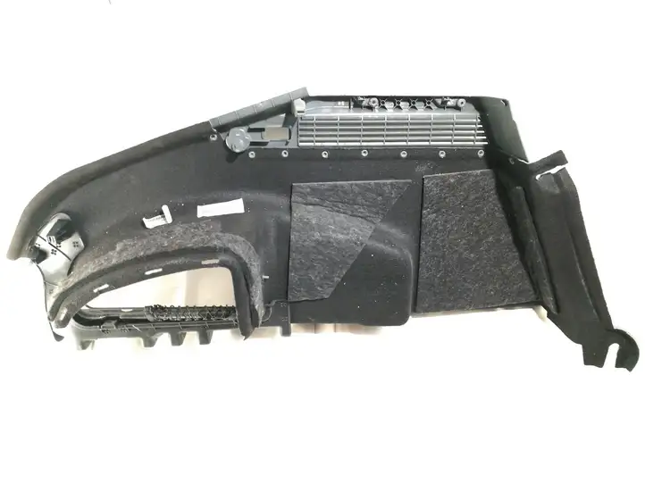 Audi A7 S7 4G (2010 - 2014) 4G8863888B Боковая обшивка багажника — фото 4