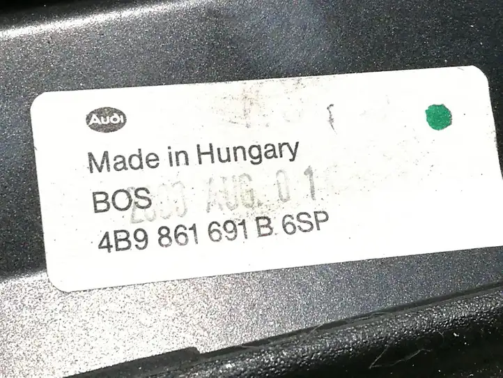 Audi A6 S6 C5 4B (1997 - 2001) 4B9861691B Шторка багажника (сетка) — фото 6