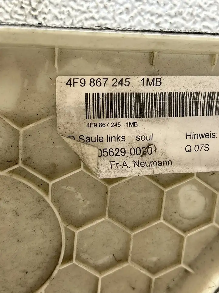 Audi A6 S6 C6 4F (2004 - 2008) 4F9867245 Обшивка стойки D нижняя — фото 3