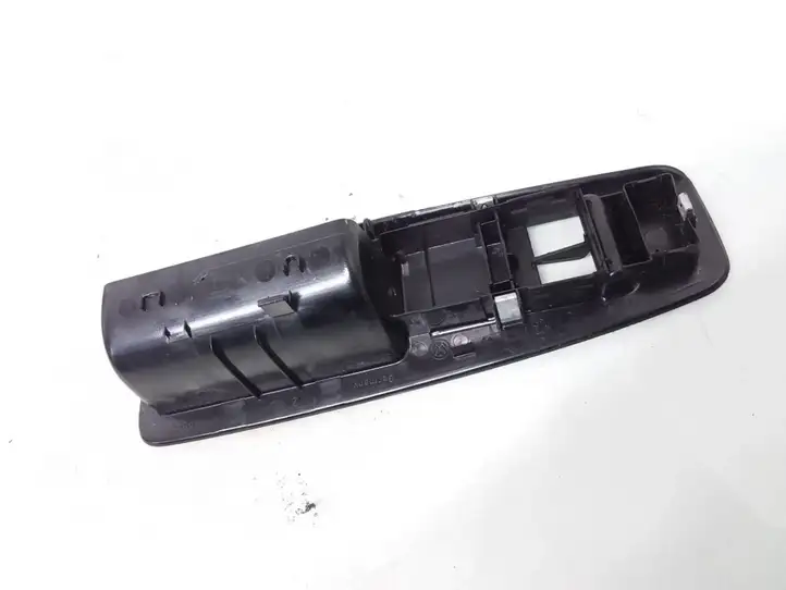 Volkswagen Polo (2005 - 2009) 6Q1867171E Ручка закрывания двери — фото 4