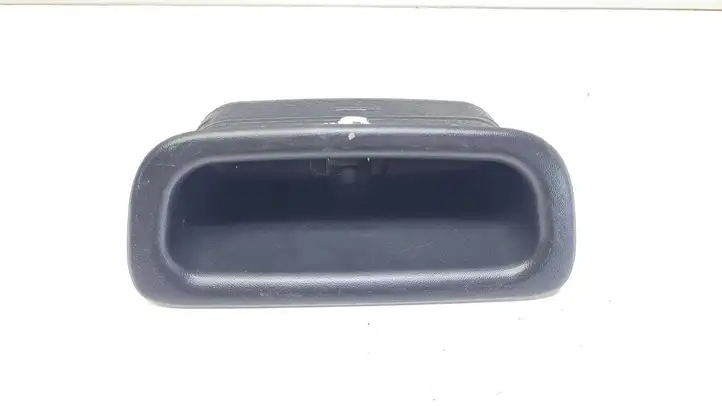 Mitsubishi Lancer (2003 - 2007)  MR216889 Другая деталь отделки задний дверей