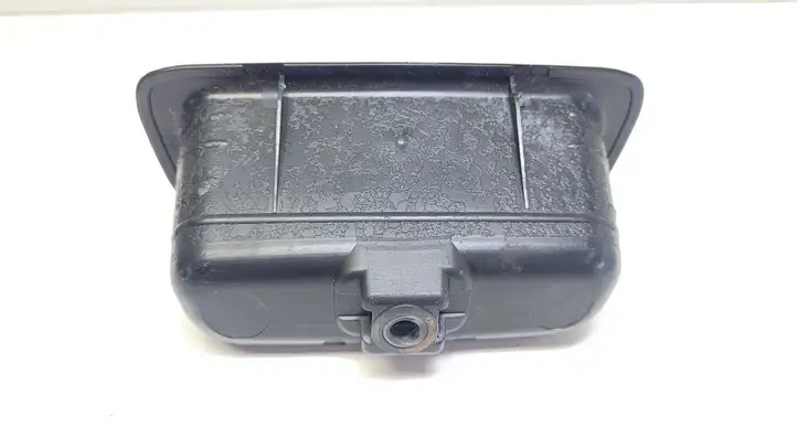 Mitsubishi Lancer (2003 - 2007)  MR216889 Другая деталь отделки задний дверей