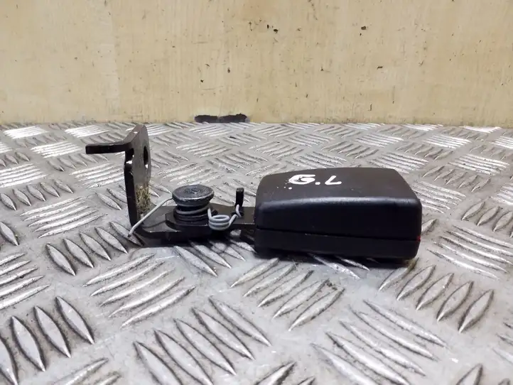 BMW X3 F25 (2010 - 2017)  7235455 Замок заднего ремня