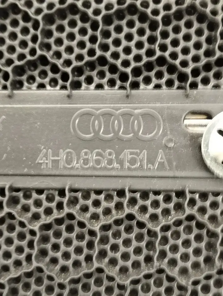 Audi A8 S8 D4 4H (2010 - 2014) 4H0868144 Решетка сабвуфера — фото 10