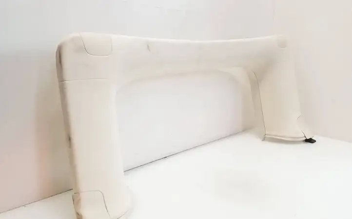 Tesla Model X (2015 - 2021) 105155403G Прочая отделка задней двери — фото 3