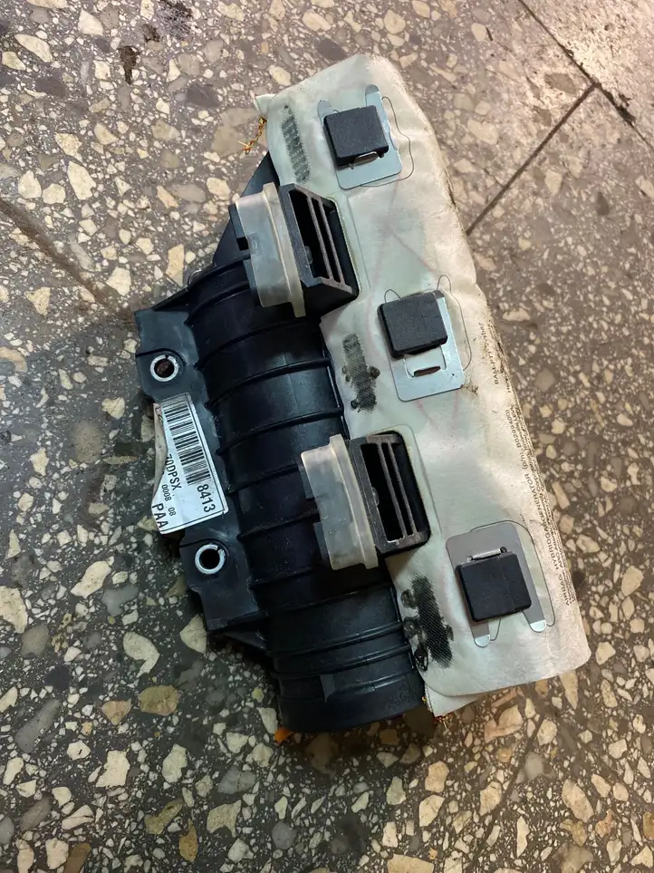 Opel Vectra C (2002 - 2005) 24413420 Подушка безопасности пассажира — фото 1