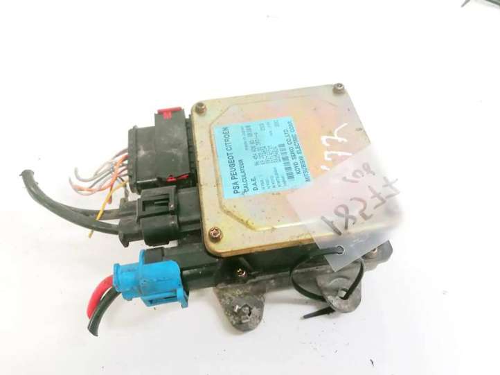 9645460880 Citroen C3 Vairo stiprintuvo valdymo blokas