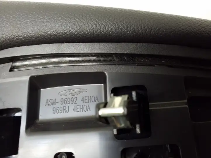 Nissan Qashqai (2013 - 2017) 969RJ4EH0A Другая деталь консоли (туннеля) — фото 10