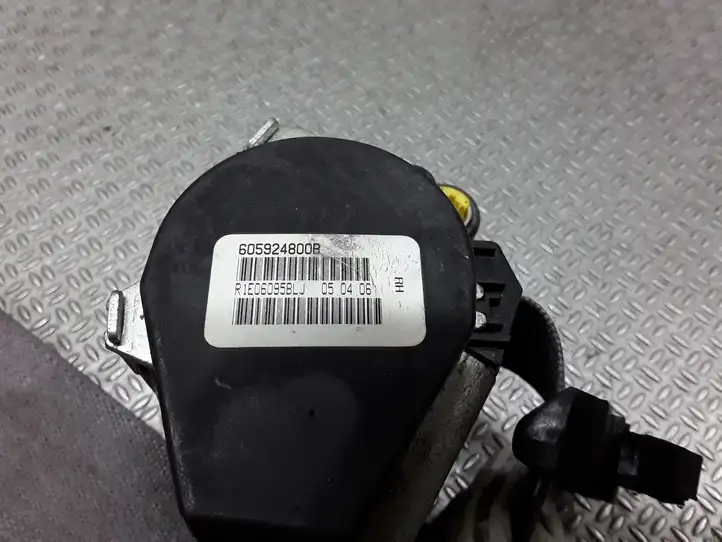 Dodge Caliber (2006 - 2012) 605924800B Передний ремень безопасности — фото 2