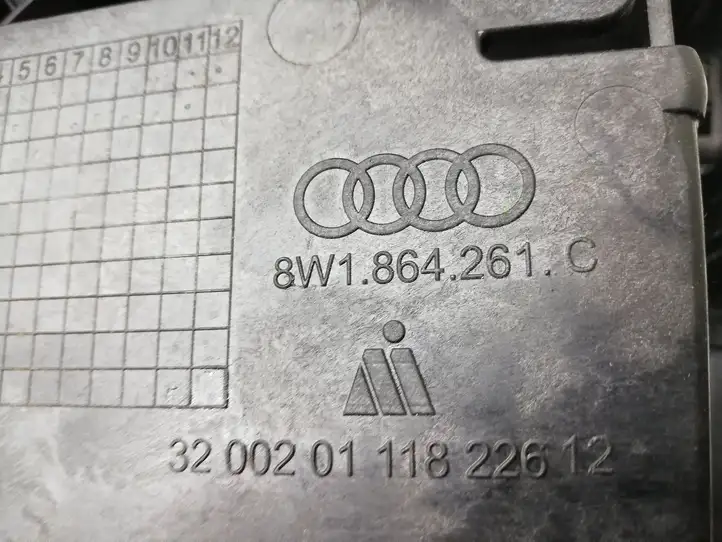 Audi A4 S4 B9 (2015 - 2019) 8W1864261C Другая деталь консоли (туннеля) — фото 3