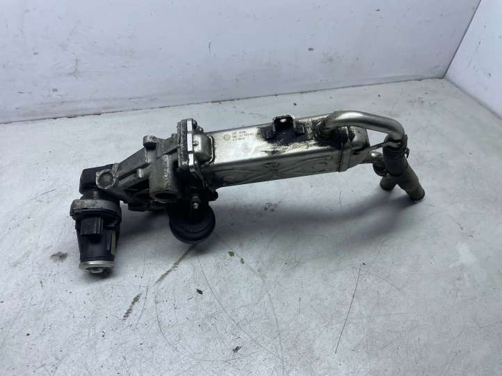 Volkswagen Polo (2009 - 2015)  03L131512AS Охладитель EGR