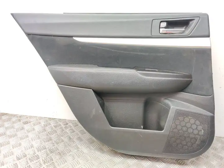 Subaru Outback (2009 - 2014) S73508410 Обшивка задней двери — фото 1
