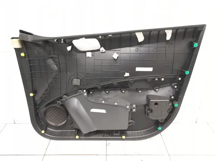 Hyundai i10 (2016 - 2019) 82370B9010 Обшивка передней двери — фото 2