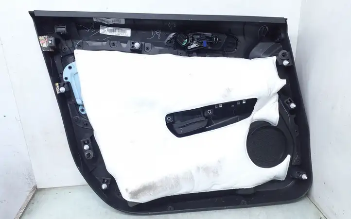 Ford Ecosport (2013 - 2018) Обшивка передней двери — фото 2