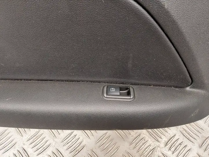Mercedes-Benz E C207 W207 (2009 - 2017) A2076902325 Обшивка задней двери — фото 7