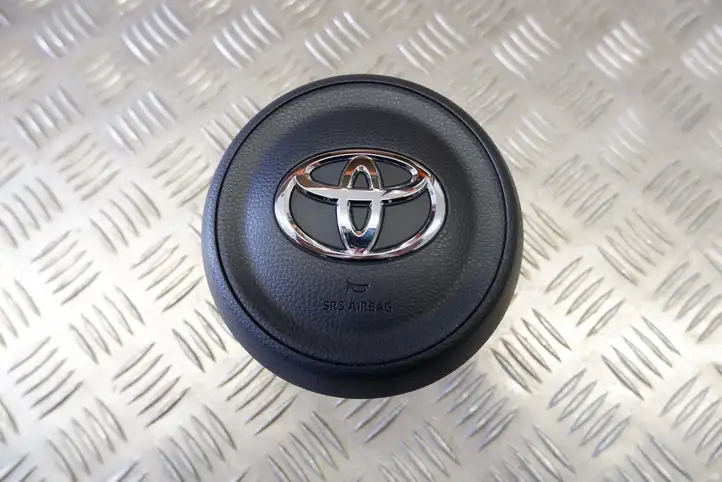 Toyota Yaris Cross (2020 - ) 45130K0040 Подушка безопасности руля — фото 1