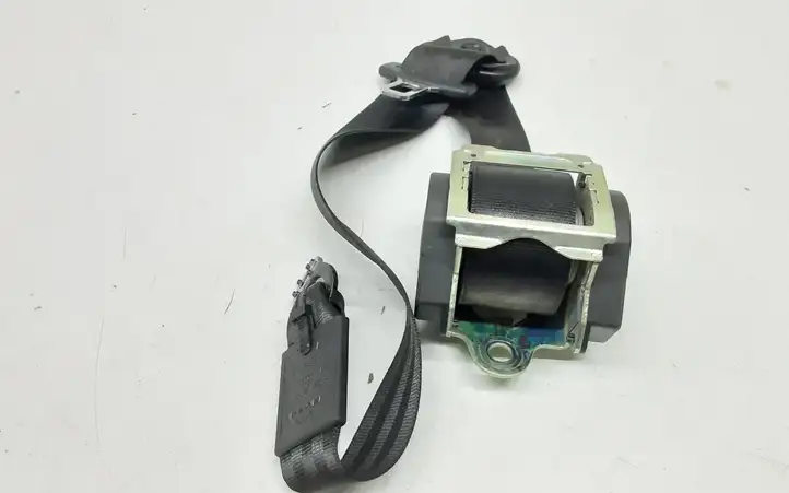 Audi Q7 (2009 - 2015)  4L0857805G Задний ремень безопасности