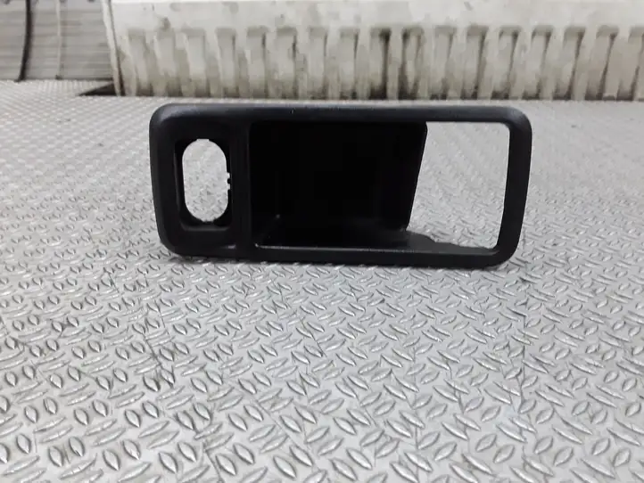 Ford Focus (2011 - 2015) 3M51226A36 Накладка кнопки стеклоподъемника — фото 1