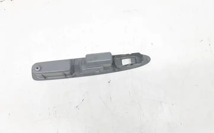 Toyota Avensis Verso (2001 - 2004) 747427244100 Ручка двери / накладка — фото 2