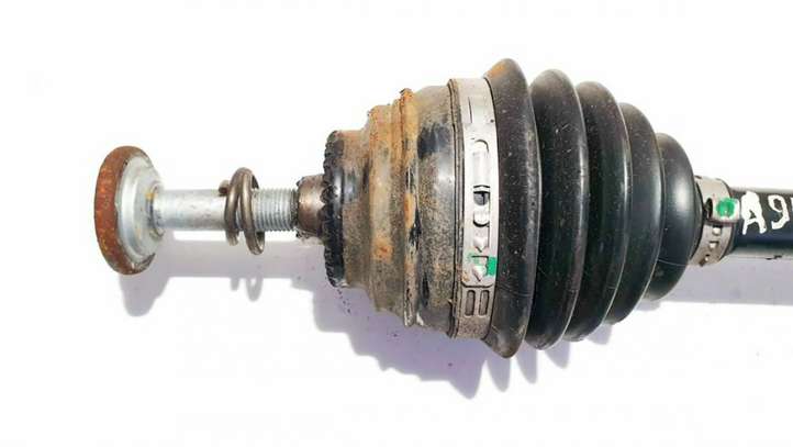 BMW X1 E84 (2009 - 2015)  7591682 Передняя полуось